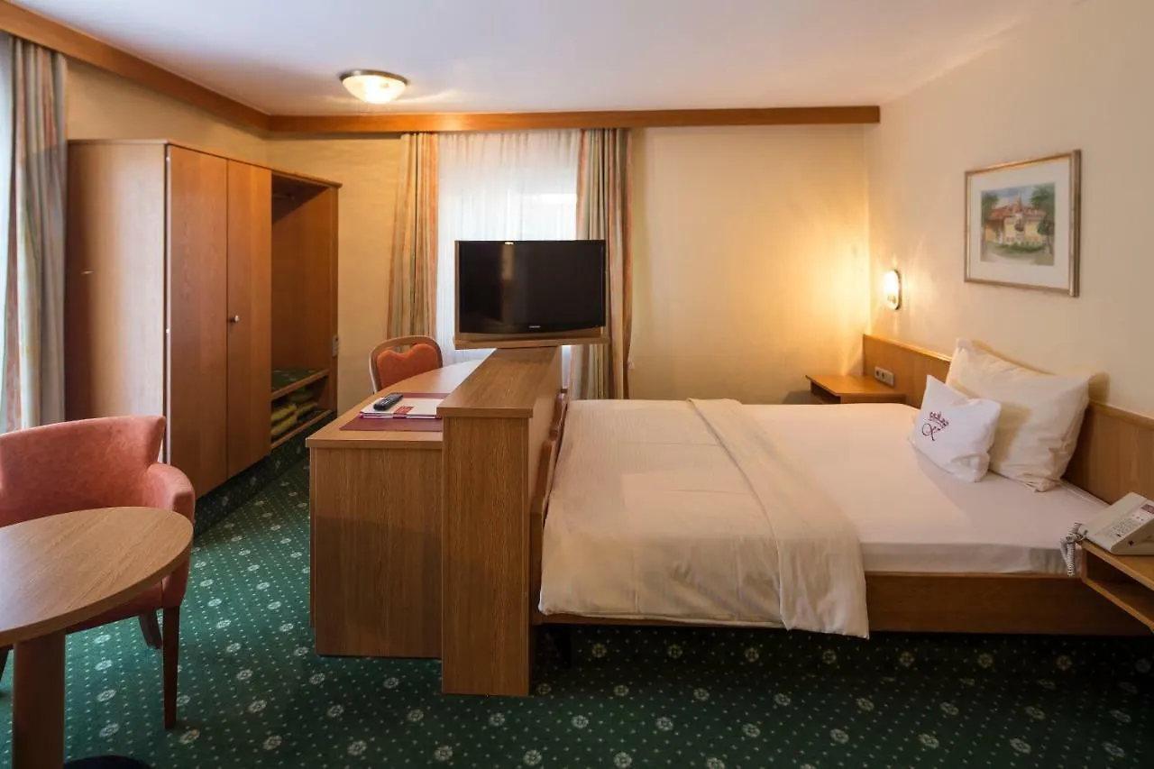 Chalet Zum Kurfuerst Oberschleißheim Hotel
